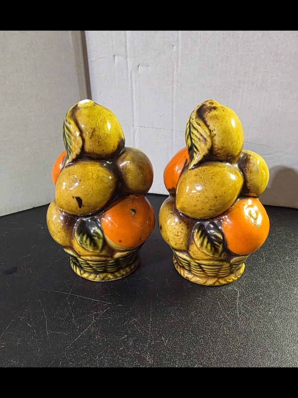 Vintage Inarco Ceramic Orange Spice Salt Pepper Shakers by Inarco (Japan)